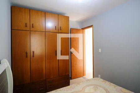 Casa à venda com 257m², 4 quartos e 3 vagasQuarto 2 casa 2