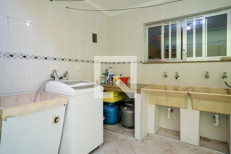 Casa à venda com 257m², 4 quartos e 3 vagasÁrea de serviço