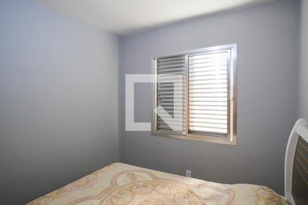 Casa à venda com 257m², 4 quartos e 3 vagasQuarto 2 casa 2