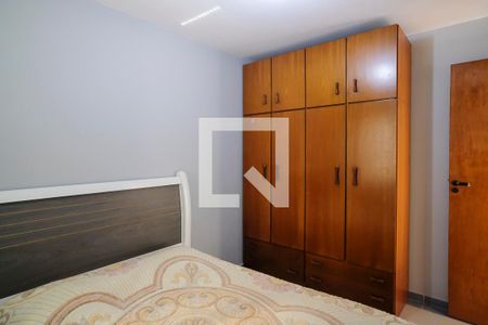 Casa à venda com 257m², 4 quartos e 3 vagasQuarto 2 casa 2
