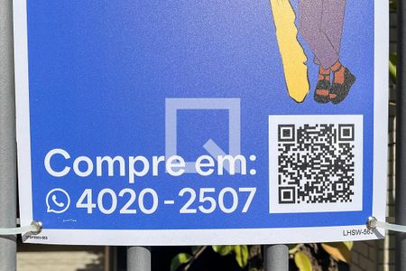 Casa à venda com 257m², 4 quartos e 3 vagasLHSW-563