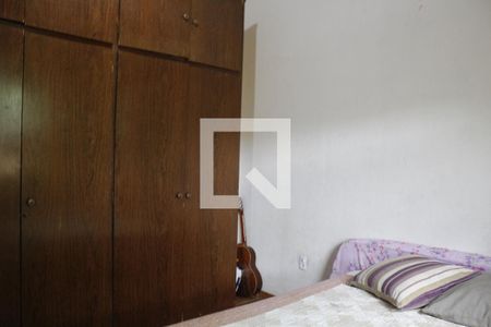 Casa à venda com 244m², 4 quartos e 10 vagasQuarto 3