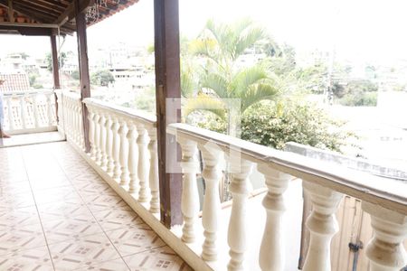 Casa à venda com 244m², 4 quartos e 10 vagasÁrea externa