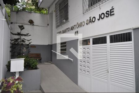 Apartamento à venda com 74m², 2 quartos e sem vagaÁrea comum