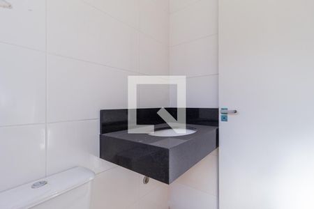 Casa à venda com 135m², 3 quartos e 4 vagasBanheiro da suíte 2