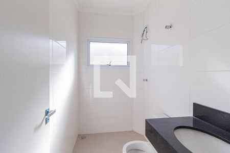 Casa à venda com 135m², 3 quartos e 4 vagasBanheiro da suíte 1