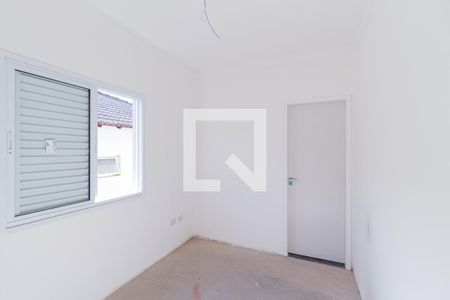 Casa à venda com 135m², 3 quartos e 4 vagasSuíte 2