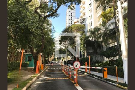 Apartamento à venda com 269m², 3 quartos e 4 vagas