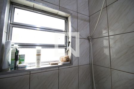 Casa à venda com 180m², 2 quartos e 2 vagasBanheiro 3