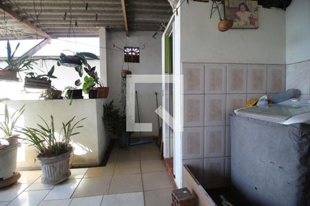 Casa à venda com 180m², 2 quartos e 2 vagasÁrea de Serviço