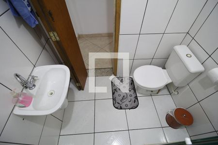 Casa à venda com 180m², 2 quartos e 2 vagasBanheiro 2