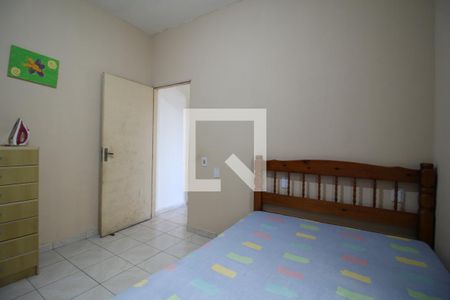 Casa à venda com 180m², 2 quartos e 2 vagasQuarto