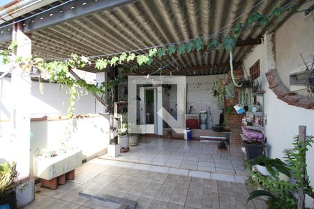 Casa à venda com 180m², 2 quartos e 2 vagasÁrea comum