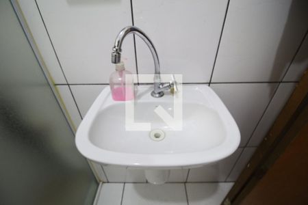 Casa à venda com 180m², 2 quartos e 2 vagasBanheiro 2