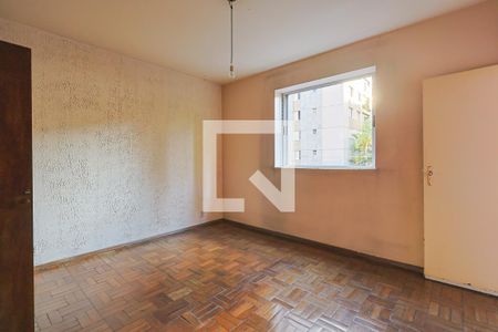 Apartamento à venda com 212m², 4 quartos e 2 vagas Apartamento à venda com 212m², 4 quartos e 2 vagasQuarto 3 - Suíte