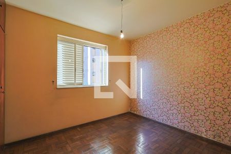 Apartamento à venda com 212m², 4 quartos e 2 vagas Apartamento à venda com 212m², 4 quartos e 2 vagasQuarto 1