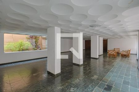 Apartamento à venda com 212m², 4 quartos e 2 vagas Apartamento à venda com 212m², 4 quartos e 2 vagasÁrea comum - Salão de festas