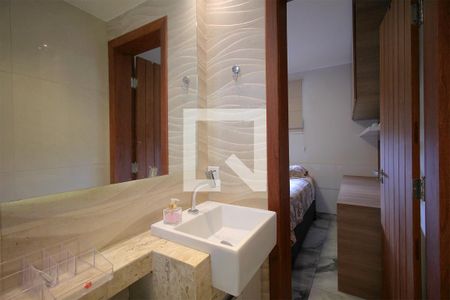 Banheiro da Suíte de apartamento para alugar com 2 quartos, 67m² em Saudade, Belo Horizonte