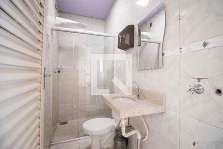 Casa para alugar com 194m², 4 quartos e 4 vagas Casa para alugar com 194m², 4 quartos e 4 vagasBanheiro de serviço