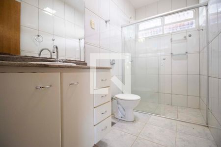 Casa para alugar com 194m², 4 quartos e 4 vagas Casa para alugar com 194m², 4 quartos e 4 vagasBanheiro