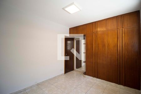 Casa para alugar com 194m², 4 quartos e 4 vagas Casa para alugar com 194m², 4 quartos e 4 vagasQuarto 3