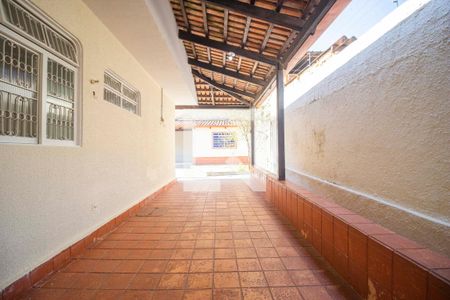 Casa para alugar com 194m², 4 quartos e 4 vagas Casa para alugar com 194m², 4 quartos e 4 vagasLavanderia