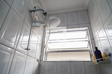 Casa à venda com 160m², 3 quartos e 4 vagas Casa à venda com 160m², 3 quartos e 4 vagasBanheiro da Suíte - Chuveiro