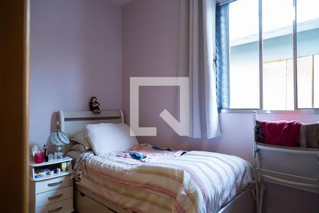 Casa à venda com 160m², 3 quartos e 4 vagas Casa à venda com 160m², 3 quartos e 4 vagasQuarto 2