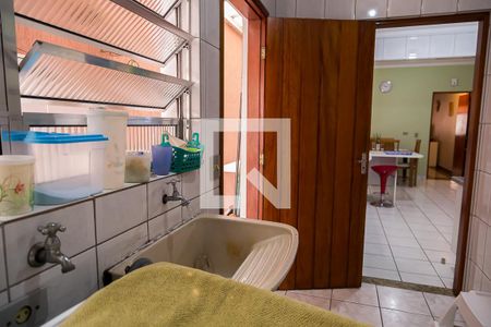 Casa à venda com 160m², 3 quartos e 4 vagas Casa à venda com 160m², 3 quartos e 4 vagasÁrea de Serviço