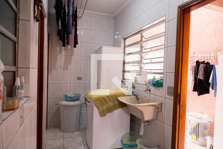 Casa à venda com 160m², 3 quartos e 4 vagas Casa à venda com 160m², 3 quartos e 4 vagasÁrea de Serviço