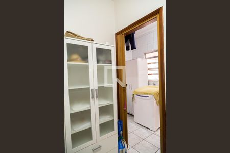 Casa à venda com 160m², 3 quartos e 4 vagas Casa à venda com 160m², 3 quartos e 4 vagasQuarto de Serviço