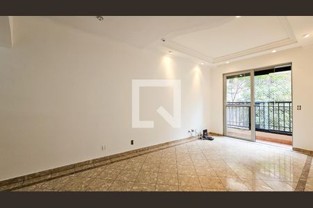 Sala de apartamento para alugar com 3 quartos, 64m² em Vila Sofia, São Paulo