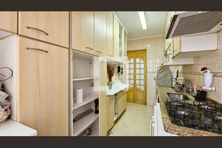 Apartamento à venda com 64m², 3 quartos e 1 vagaCozinha