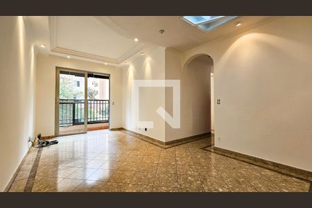 Sala de apartamento para alugar com 3 quartos, 64m² em Vila Sofia, São Paulo