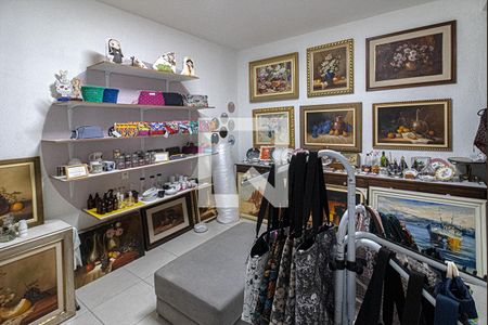 Casa à venda com 237m², 3 quartos e 4 vagas Casa à venda com 237m², 3 quartos e 4 vagasextensão fechada da garagem