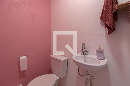 Casa à venda com 237m², 3 quartos e 4 vagas Casa à venda com 237m², 3 quartos e 4 vagasbanheiro no atelier3