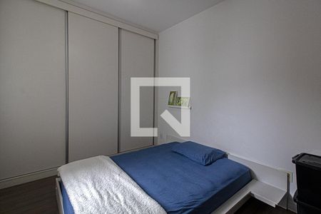 Casa à venda com 237m², 3 quartos e 4 vagas Casa à venda com 237m², 3 quartos e 4 vagassuíte2