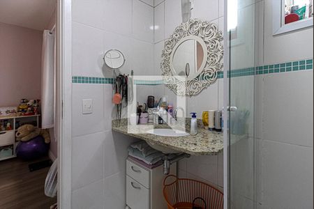 Casa à venda com 237m², 3 quartos e 4 vagas Casa à venda com 237m², 3 quartos e 4 vagasbanheiro da suíte1