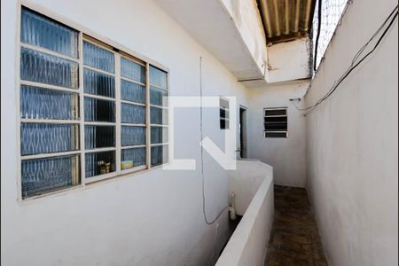 Casa para alugar com 60m², 1 quarto e sem vagaÁrea de Serviço