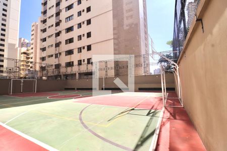 Apartamento para alugar com 242m², 4 quartos e 3 vagas Apartamento para alugar com 242m², 4 quartos e 3 vagasQuadra Esportiva
