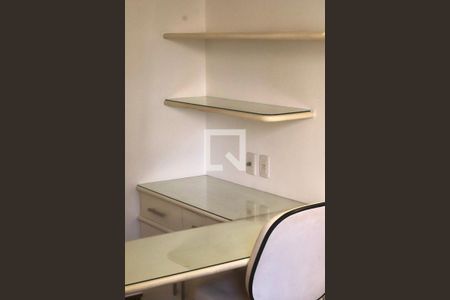 Apartamento para alugar com 242m², 4 quartos e 3 vagas Apartamento para alugar com 242m², 4 quartos e 3 vagasDetalhes Quarto 3