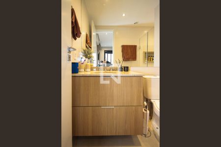 Apartamento à venda com 60m², 2 quartos e 1 vaga Apartamento à venda com 60m², 2 quartos e 1 vagaBanheiro da Suite