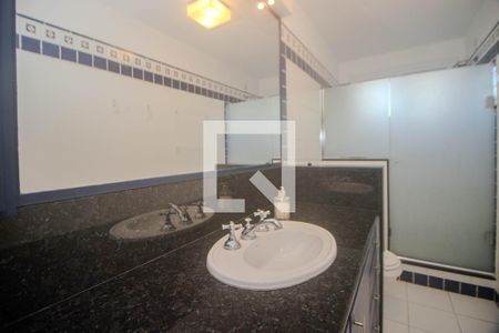 Apartamento à venda com 168m², 2 quartos e 2 vagasBanheiro Social