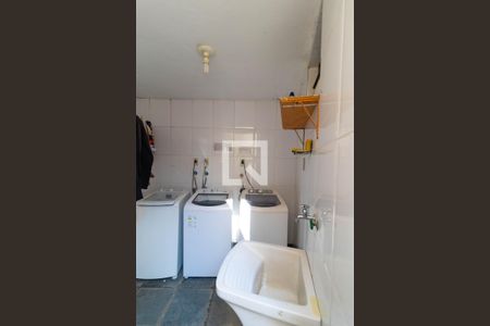 Studio para alugar com 30m², 1 quarto e 1 vaga Studio para alugar com 30m², 1 quarto e 1 vagaÁrea Comum - Lavanderia