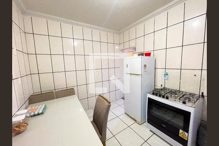 Casa à venda com 250m², 6 quartos e 8 vagasCozinha