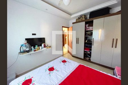 Casa à venda com 250m², 6 quartos e 8 vagasquarto1( casa 2 )