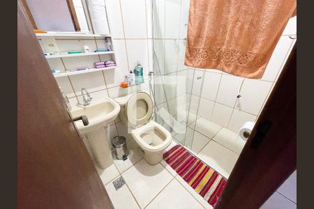 Casa à venda com 250m², 6 quartos e 8 vagasBanheiro