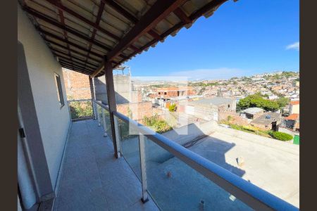 Casa à venda com 250m², 6 quartos e 8 vagasVaranda da Sala