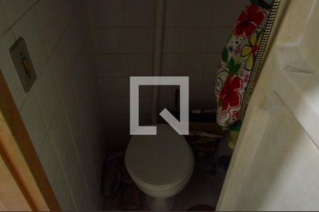 Apartamento à venda com 86m², 3 quartos e 1 vaga Apartamento à venda com 86m², 3 quartos e 1 vagaBanheiro de Serviço