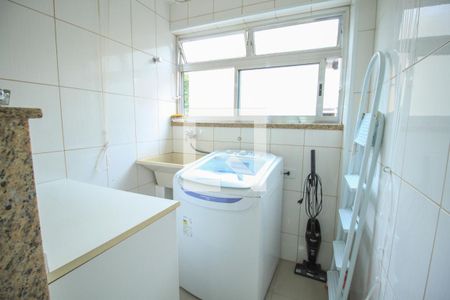 Apartamento à venda com 70m², 2 quartos e 1 vaga Apartamento à venda com 70m², 2 quartos e 1 vagaLavanderia